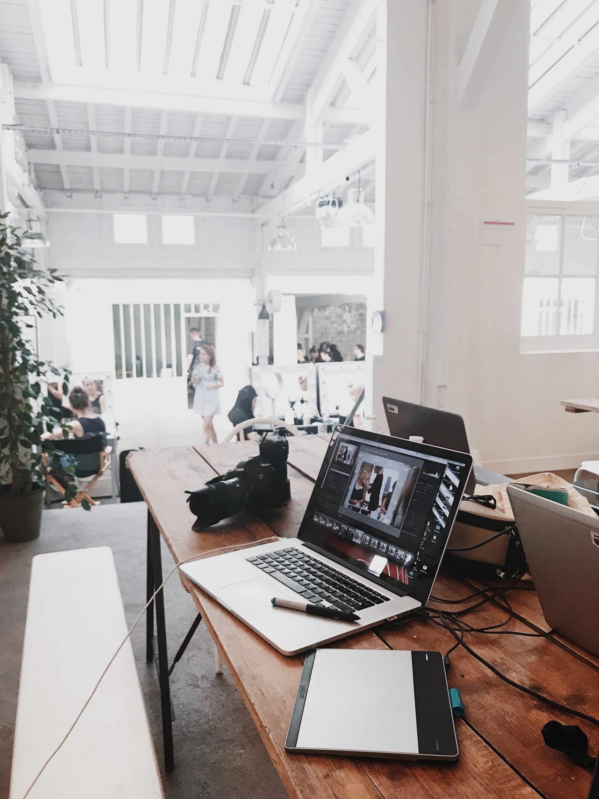 business-camera-computer-699459